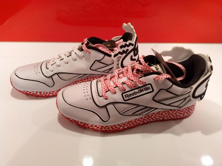 Reebok - Keith Haring sneakers wit/rood (maat 42 EU), Kleding | Heren, Schoenen, Nieuw, Sneakers of Gympen, Wit, Ophalen of Verzenden