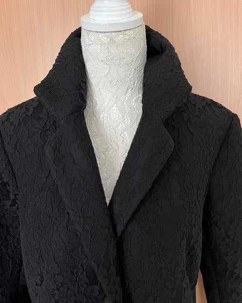 V.E.M. Kanten jas maat 42/44 [DM], Ophalen of Verzenden, Zo goed als nieuw, Maat 38/40 (M), Zwart