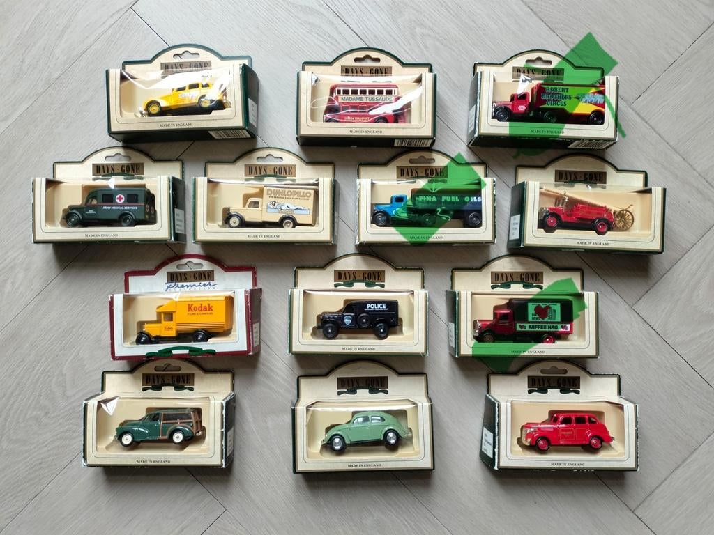 Verzameling Lledo Days Gone Diecast Modelauto's (13 stuks), Ophalen of Verzenden, Nieuw, Overige typen, Overige merken