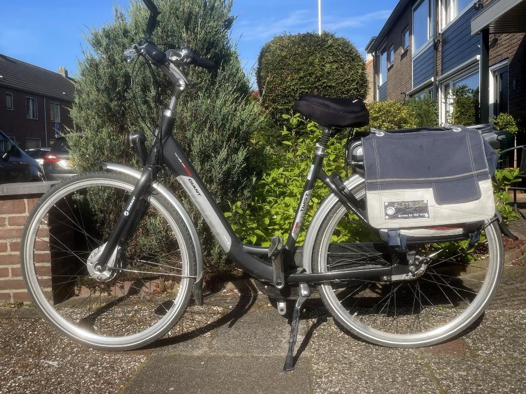 Giant Twist Light elektrische fiets, Ophalen, Minder dan 30 km per accu, Gebruikt, Giant