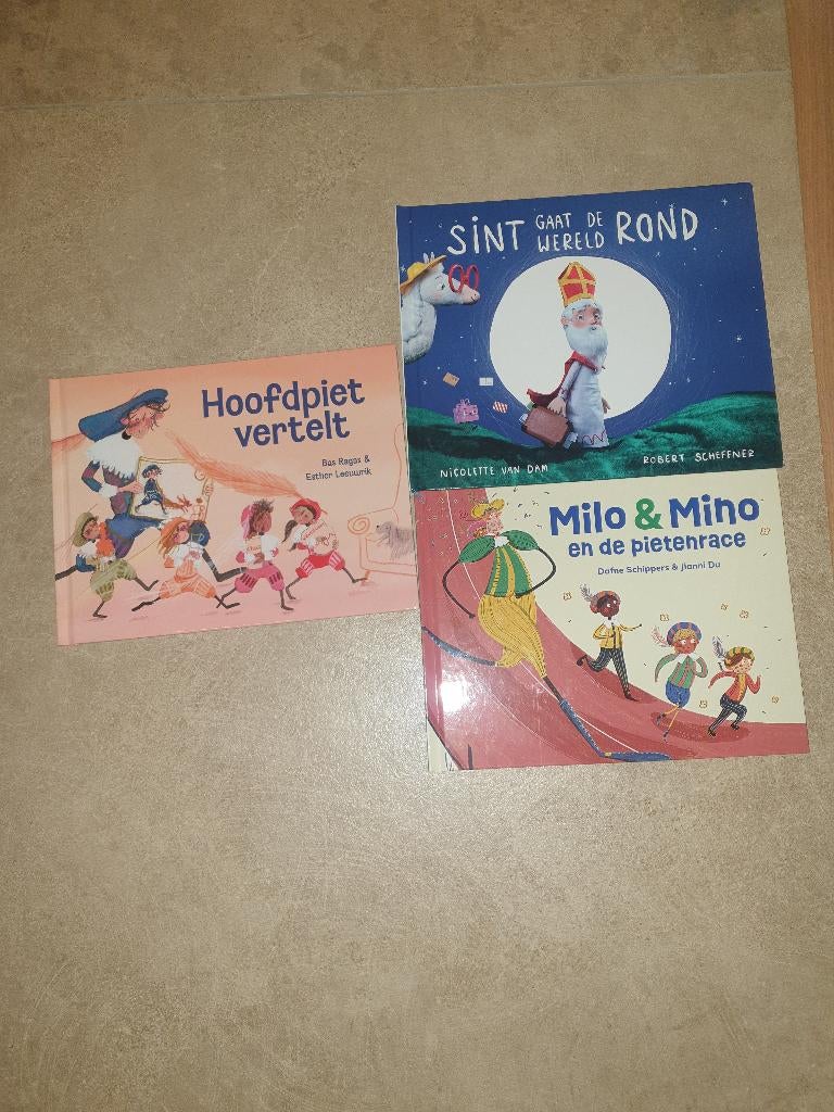 Sinterklaas boeken, Diversen, Ophalen of Verzenden, Zo goed als nieuw