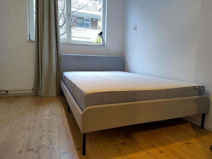 IKEA SLATTUM bed frame, grey, 140x200 cm with Mattress, Huis en Inrichting, Slaapkamer | Bedden, Zo goed als nieuw, Tweepersoons