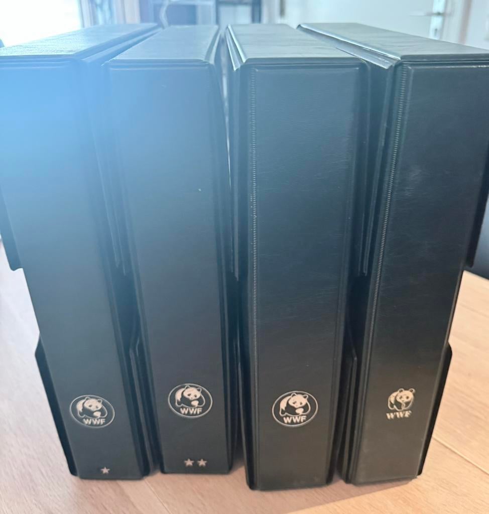 4 WWF WNF verzamelalbums, postzegels, Ophalen of Verzenden, Dier of Natuur