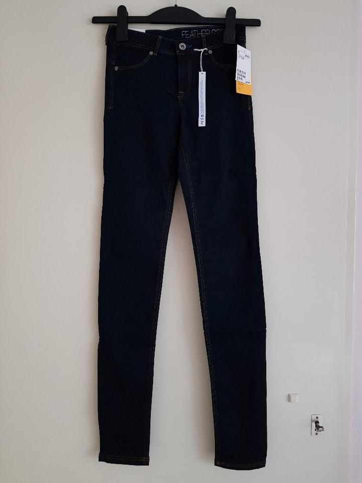 Spijkerbroek / jegging -- maat 26 - XS / 34 -- H&M (nieuw!), Kleding | Dames, Spijkerbroeken en Jeans, Nieuw, W27 (confectie 34) of kleiner