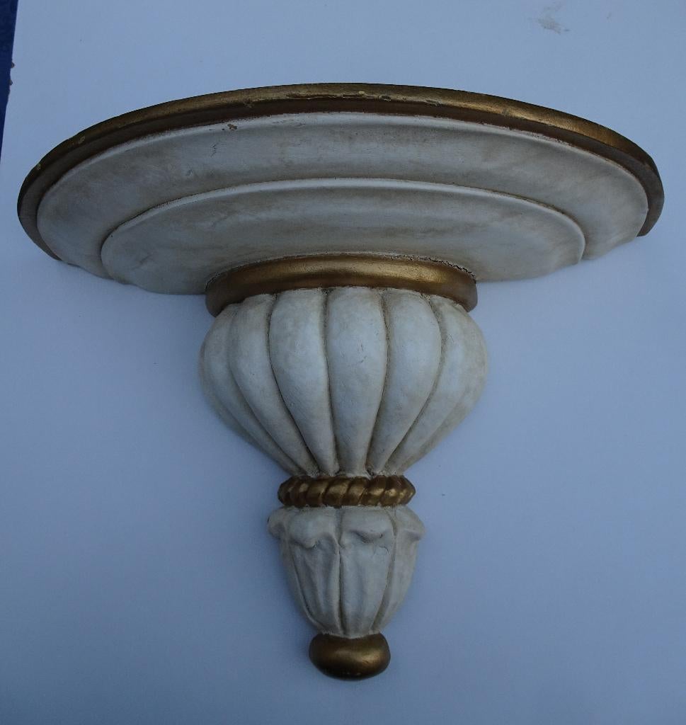 Wandconsôle in creme en goud., Antiek en Kunst, Curiosa en Brocante, Ophalen of Verzenden