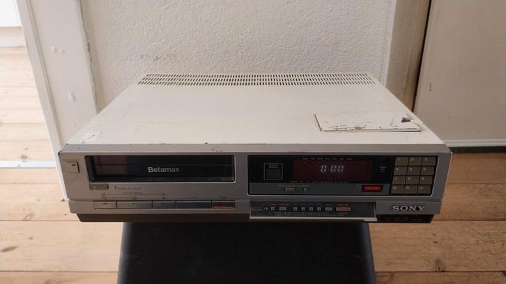 Sony Betamax videorecorder SL-C30E PAL wekende staat, Audio, Tv en Foto, Videospelers, Gebruikt, Betamax-speler of -recorder, Ophalen of Verzenden