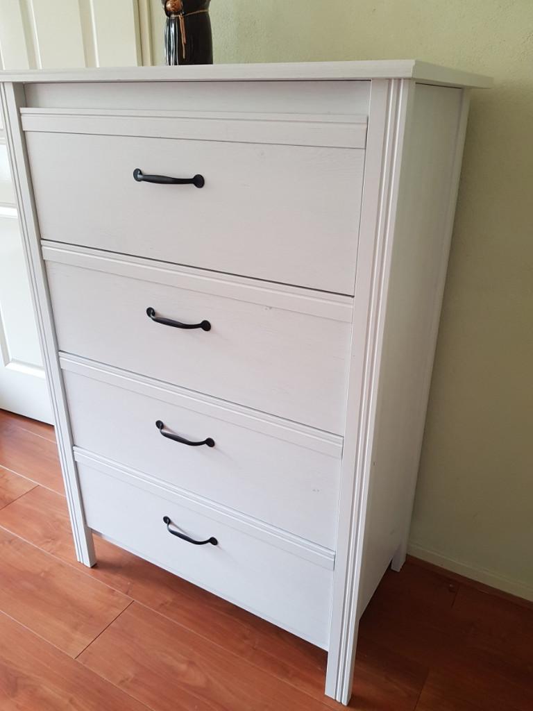 Ikea Brusali ladekast, Ophalen, 100 tot 150 cm, 50 tot 100 cm, Zo goed als nieuw