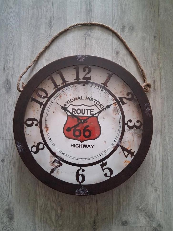 Wandklok route 66, Huis en Inrichting, Woonaccessoires | Klokken, Nieuw, Wandklok, Ophalen of Verzenden