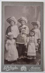 037 cdv groep kinderen carnaval? Nijmegen A. de Gruijter, Ophalen of Verzenden, Voor 1940, Gebruikt, Kind