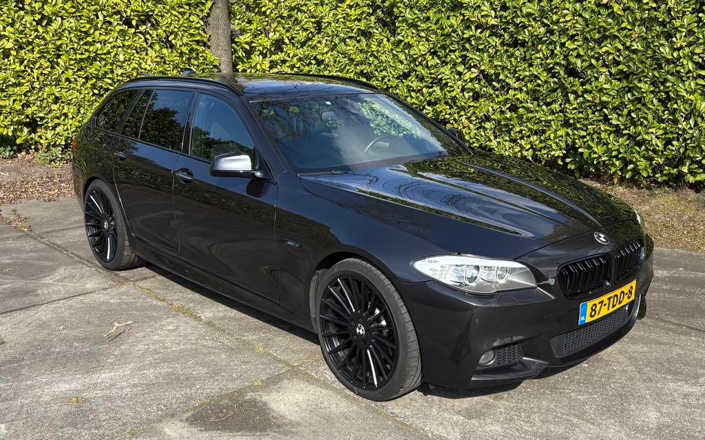 BMW 5-Serie 530D Touring AUT 2011 | M pakket, rijk uitgerust, Auto's, BMW, Automaat, 1780 kg, Achterwielaandrijving, 2993 cc