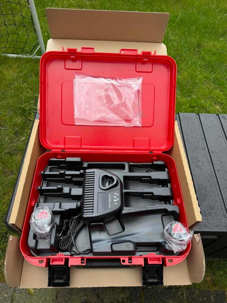 Novopress aco103 perstang koffer accu’s en lader NIEUW, Ophalen, Nieuw