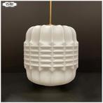 Prachtige opaline pendellamp, Bohemen, jaren '60 opaal glas, Gebruikt, Glas, Vintage Boheems, Minder dan 50 cm