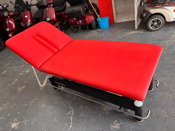 Enraf Nonius behandel / tattoo / fysio tafel, Sport en Fitness, Massageproducten, Gebruikt, Overige typen, Ophalen