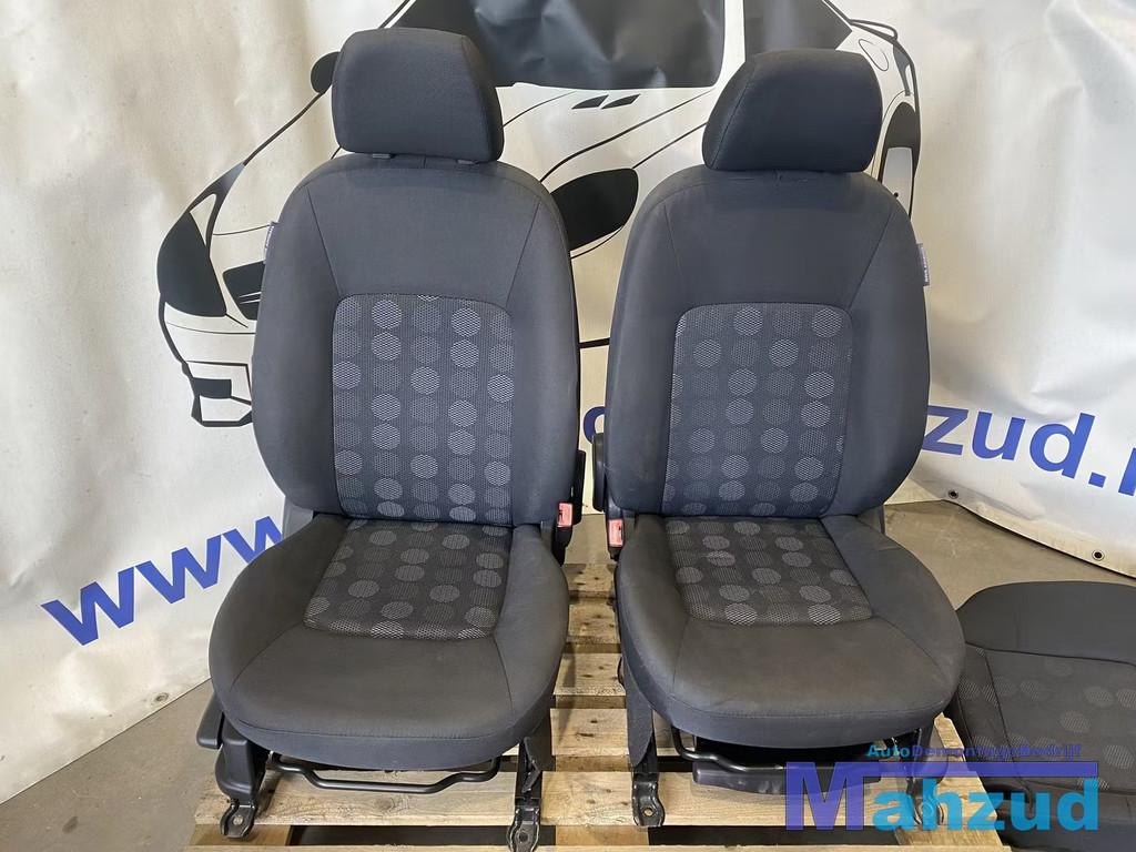 HYUNDAI i10 grijs compleet interieur 2007-2013, Info@fabrikant.eu, Fabrikantstraat 1
1000 AA  Amsterdam, NL, Ophalen of Verzenden