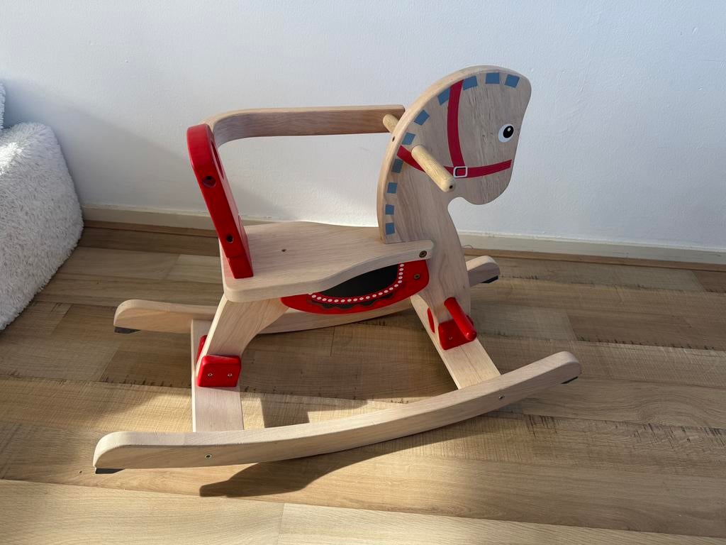 Hobbelpaart van hout, Ophalen, Zo goed als nieuw