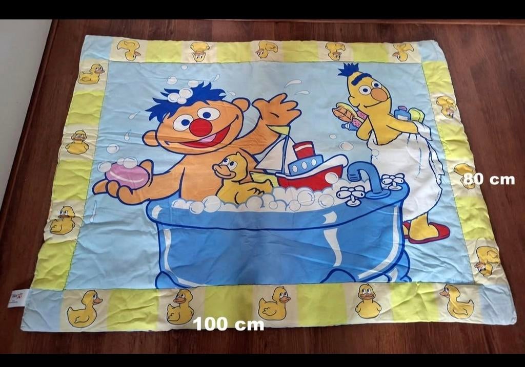 Sesamstraat speelkleed/deken Ernie & Bert 100x80 cm, Ophalen of Verzenden, Overige kleuren, Eenpersoons, Deken of Dekbed