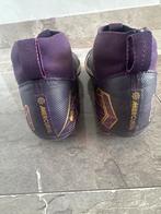 Voetbalschoenen zoontje - nog goed, paar noppen beschadigd, Ophalen of Verzenden, Gebruikt, Schoenen