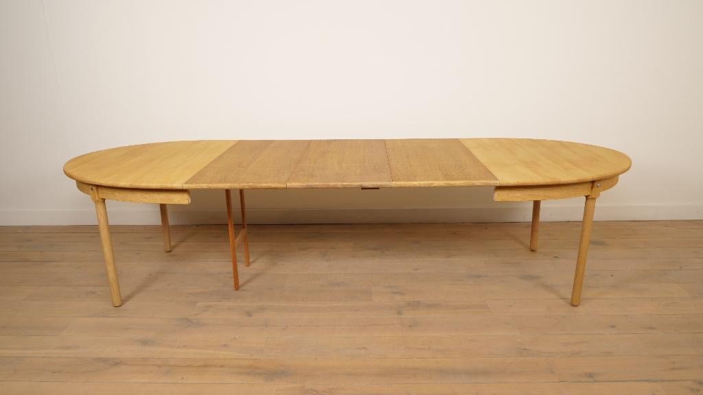 Vintage ovalen eettafel | Eiken | Uitschuifbaar |, Huis en Inrichting, 100 tot 150 cm, Retro, vintage, mid-century modern, scandinavisch design