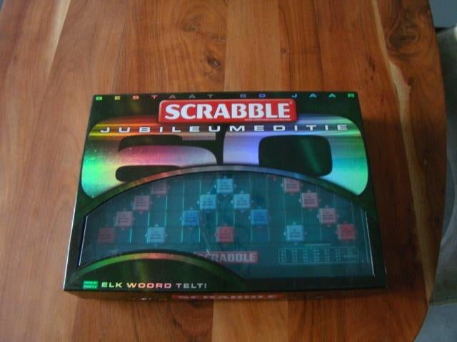 Scrabble speciale jubileumuitgave 60 jaar, Ophalen of Verzenden, Zo goed als nieuw, Mattel Games