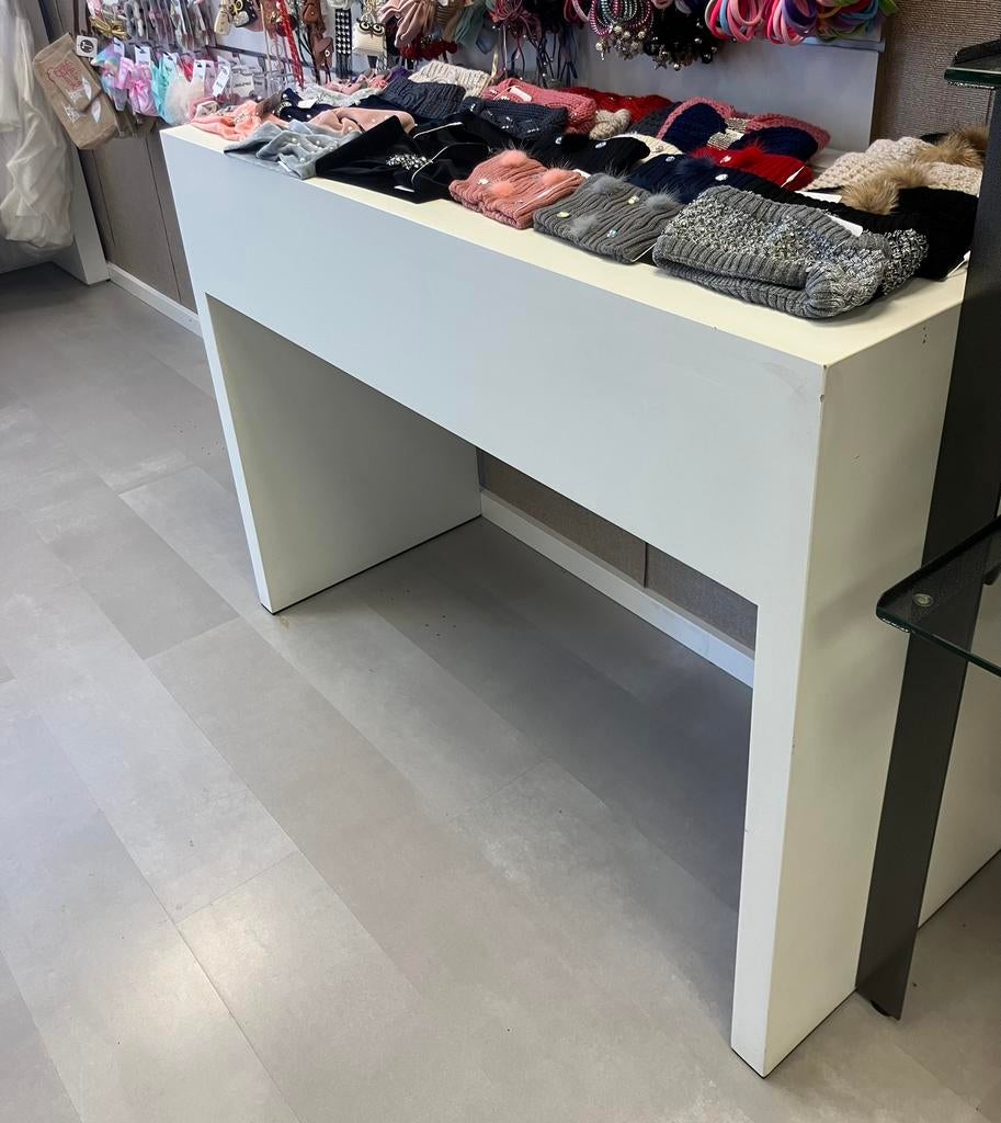Winkel inrichting Toonbanken Kledingrek, Ophalen, EU, Jepetrade@live.nl, EU