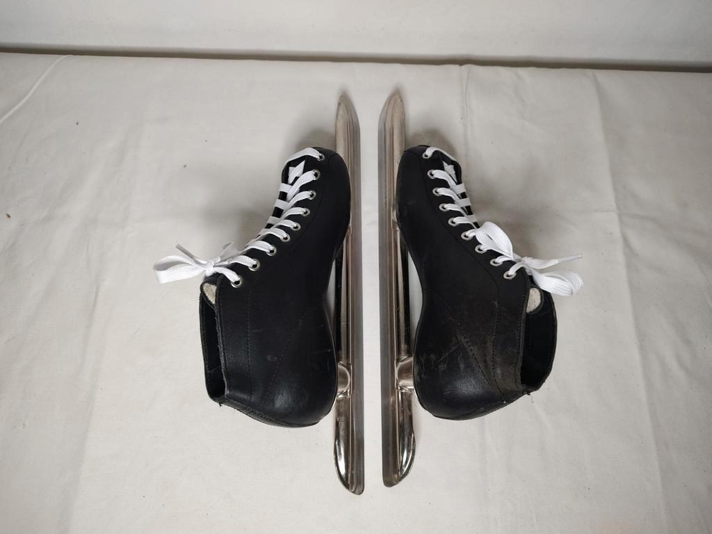 S649 Viking Lage Noren maat 37 geslepen, Sport en Fitness, Schaatsen, Viking, Gebruikt, Viking, Almere