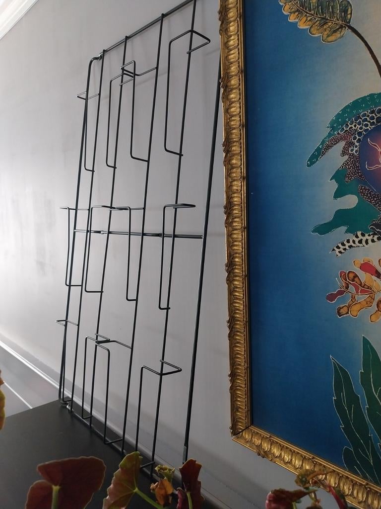 Tijdschriftenrek. Zwart. Metaal., Ophalen, Zo goed als nieuw