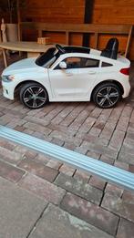 BMW 6 GT elektrische kinderauto, Ophalen of Verzenden, Zo goed als nieuw, Loopvoertuig