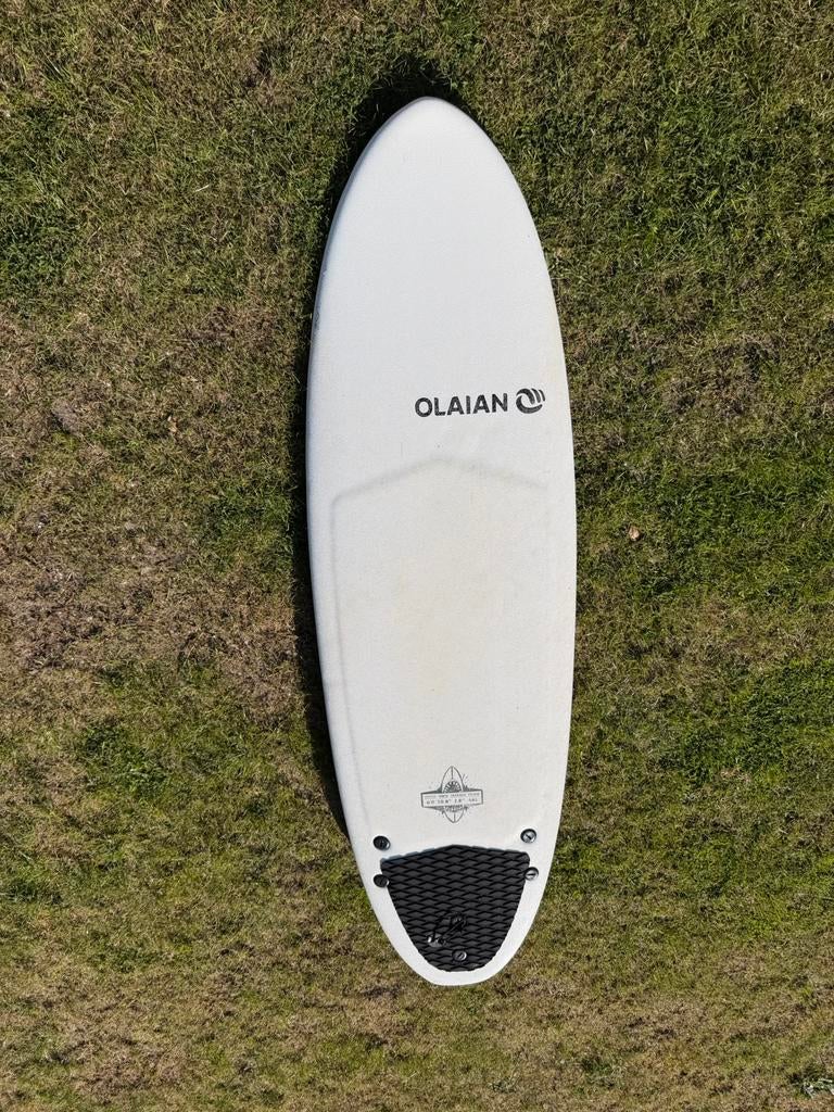 Olaian 900 surfboard softtop 6’0 46L, Ophalen, Zo goed als nieuw, Longboard, Met vinnen
