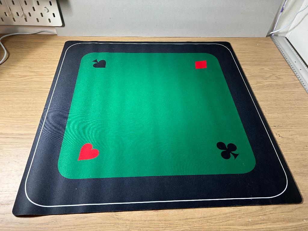 Bridge Speelmat 999 Games, Hobby en Vrije tijd, Gezelschapsspellen | Kaartspellen, Ophalen of Verzenden, Zo goed als nieuw