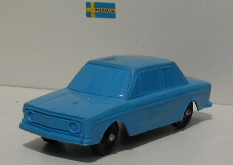 Volvo 142 blauw o groen zacht plastic. Galanite. Sweden 1:43, Ophalen of Verzenden, Gebruikt, Auto, Overige merken