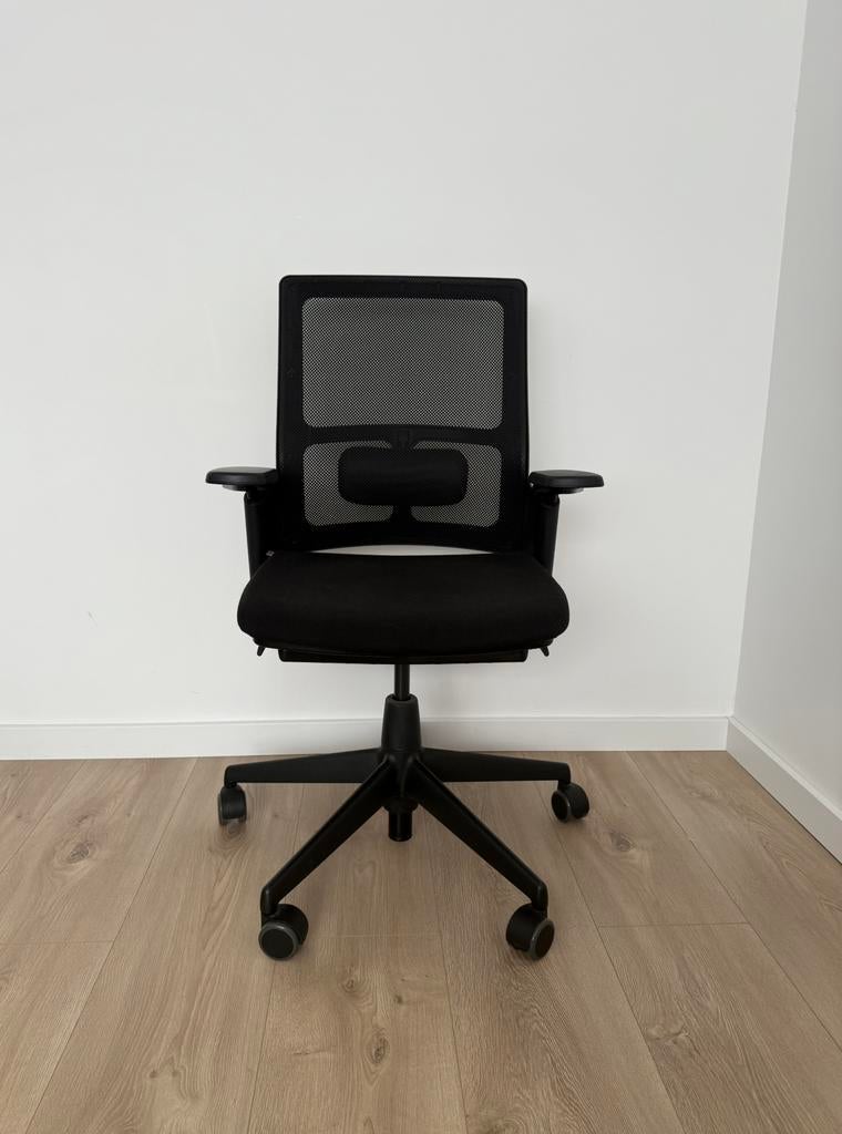 Ergonomische Ahrend Verta 2020 Bureaustoel, Huis en Inrichting, Bureaustoelen, Ophalen of Verzenden, Zo goed als nieuw, Zwart