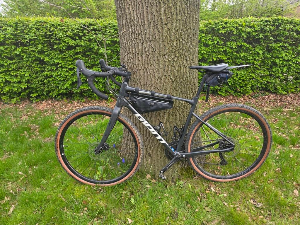 Giant Revolt 0 Gravelbike - Perfect voor avontuur!, Fietsen en Brommers, Ophalen, 28 inch, Gebruikt, Giant