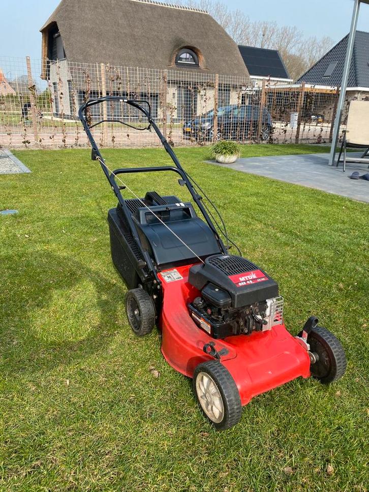 MTD GES 45/40 Benzine Grasmaaier - Krachtig en Betrouwbaar, Tuin en Terras, Grasmaaiers, Gebruikt, Benzine-grasmaaier, 40 t/m 49 cm