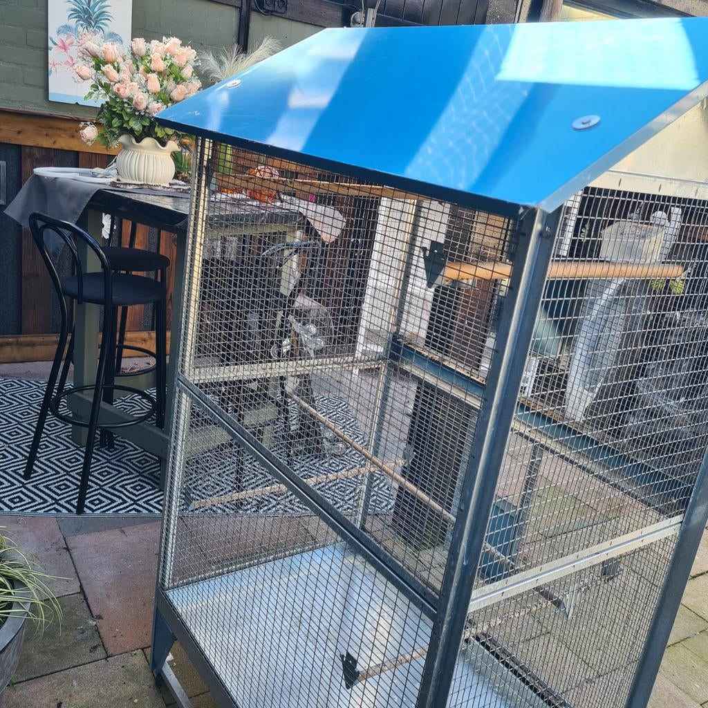 Vogelkooi, Ophalen of Verzenden, Zo goed als nieuw, Metaal, Vogelkooi