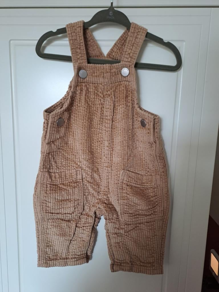 Hema Tuinbroek Maat 62 Ribcord Beige, Kinderen en Baby's, Babykleding | Maat 62, Broekje, Jongetje of Meisje, Ophalen of Verzenden