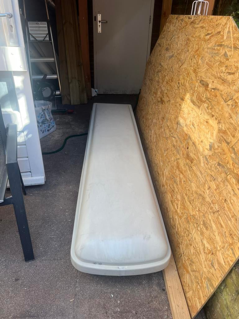 Dakkoffer 220x50x35 met slot, Ophalen, Gebruikt