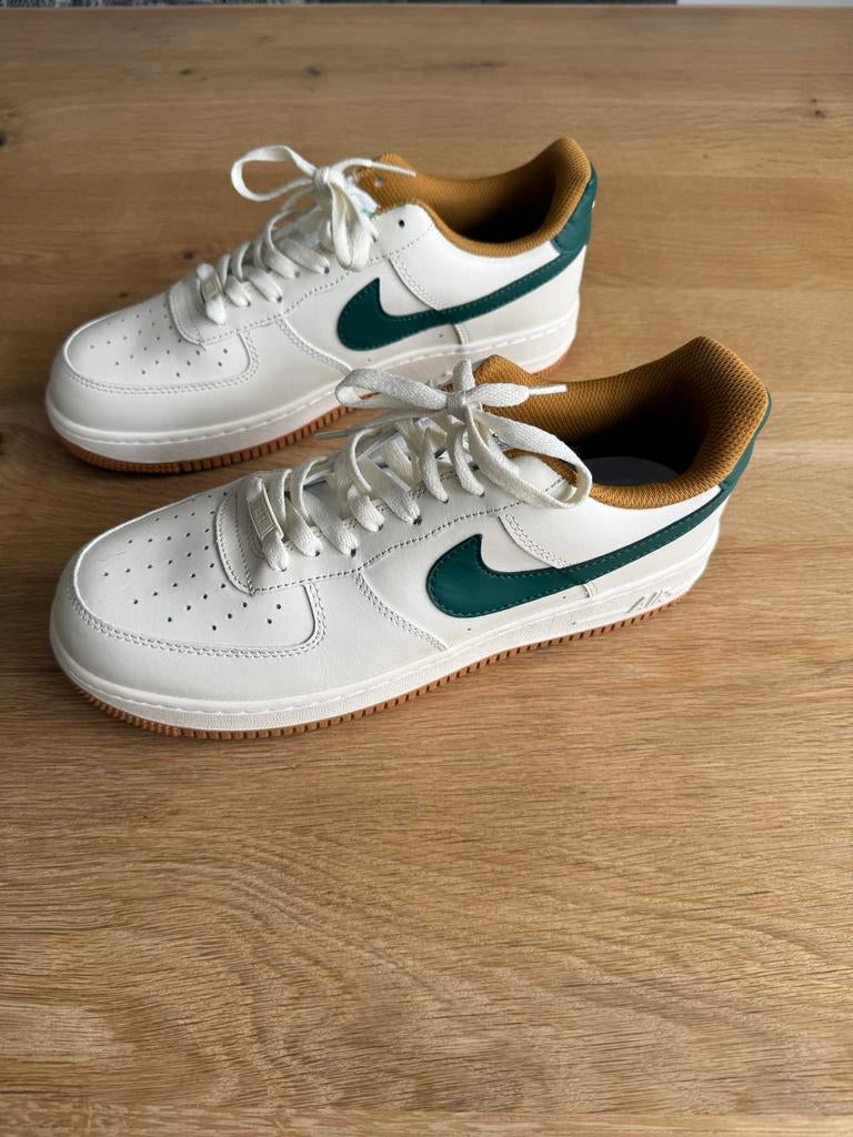 Nike Air Force 1 maat 44, Ophalen of Verzenden, Zo goed als nieuw, Wit, Sneakers of Gympen