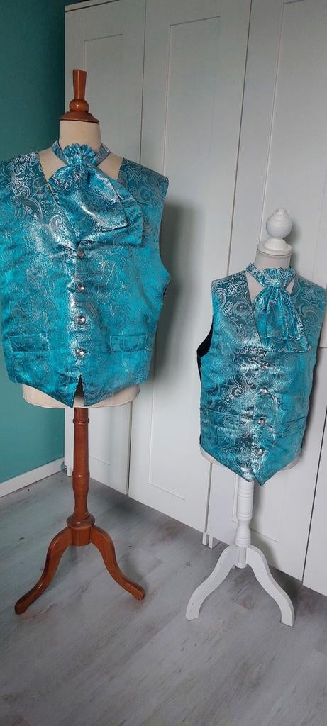 Prinsen jassen en prinssen jurken met alle toebehoren., Ophalen, Gedragen