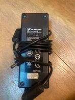 Laptop adapter 19v 19volt lenovo acer hp 6.32a, Ophalen of Verzenden, Zo goed als nieuw
