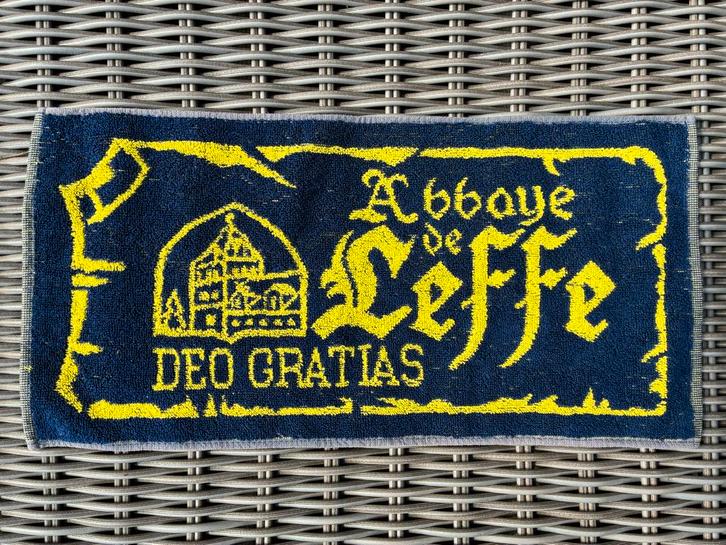 Leffe bardienst handdoek - Voor de verzamelaar, Verzamelen, Biermerken, Gebruikt, Overige typen, Leffe, Ophalen of Verzenden
