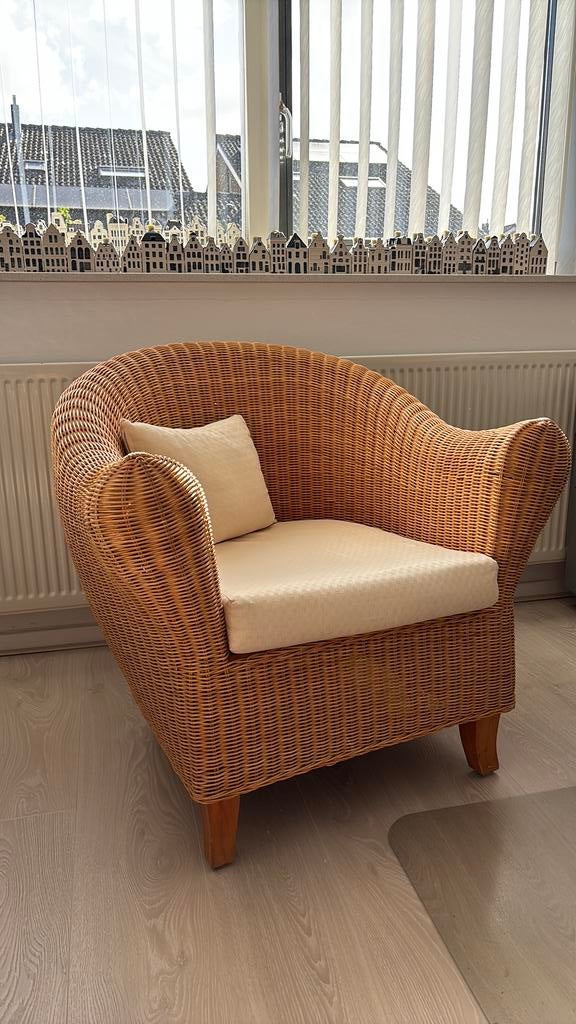 Ikea rotan stoel, Ophalen of Verzenden, Zo goed als nieuw, 75 tot 100 cm, 50 tot 75 cm