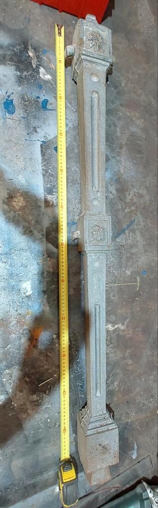 Baluster, palen ,hekpalen, hekpaal, Gietijzer, Antiek en Kunst, Curiosa en Brocante