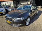 Skoda Superb Combi 1.4 TSI ACT Style AUTOMAAT XENON CRUISE O, 730 kg, Gebruikt, Euro 6, 4 cilinders
