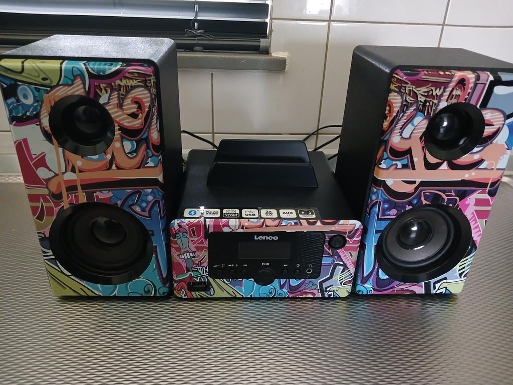 Lenco Microset met Bluetooth en radio Graffiti Design