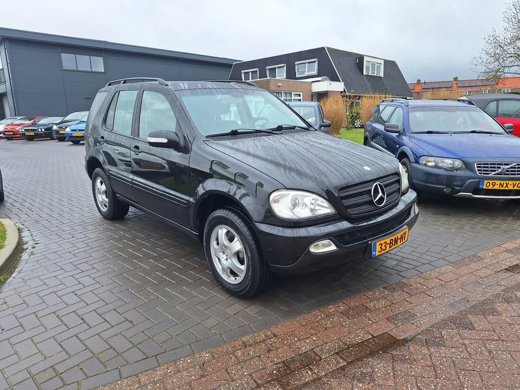 Mercedes-Benz M-klasse ML 270 CDI / Oerdegelijk / APK oktobe, Auto's, Bestelauto's, Gebruikt, Navigatiesysteem, Bedrijf, Vierwielaandrijving