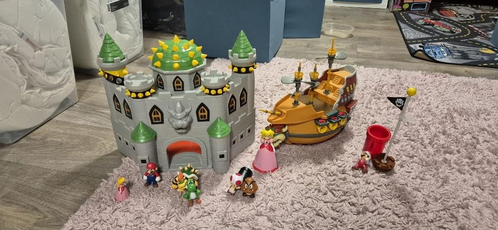 Super Mario Bowsers kasteel+Bowsers Luchtschip, Ophalen, Gebruikt