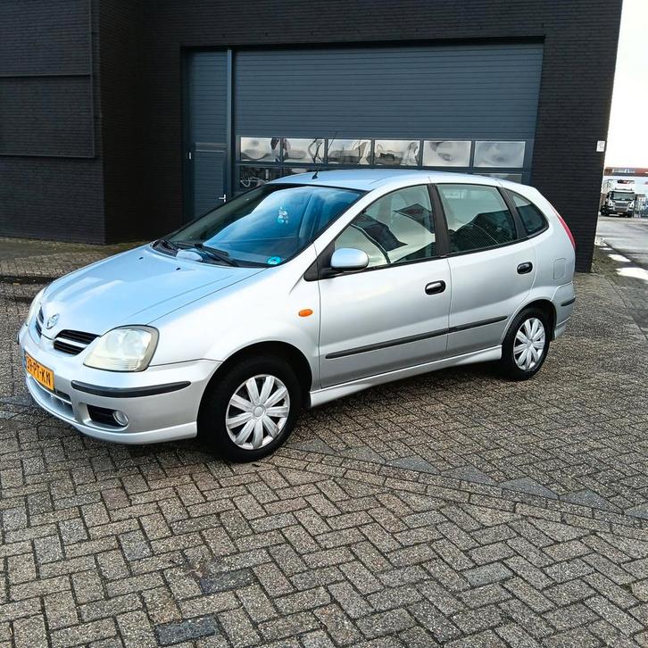 Nissan Almera Tino 1.8 Visia, Auto's, Nissan, Bedrijf, Te koop, Almera Tino, ABS, Airbags, Airconditioning, Boordcomputer, Centrale vergrendeling