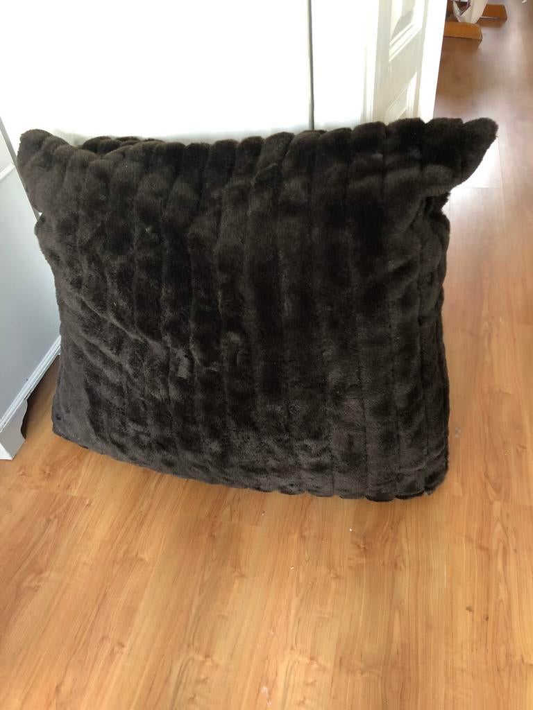 Groot fake fur bont woonkussen 1 m Rivièra Maison, Huis en Inrichting, Ophalen of Verzenden, Zo goed als nieuw, Bruin, Vierkant