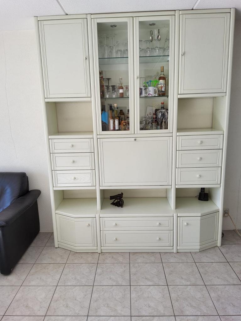 Witte moderne buffetkast, Ophalen, Zo goed als nieuw, 25 tot 50 cm, 200 cm of meer