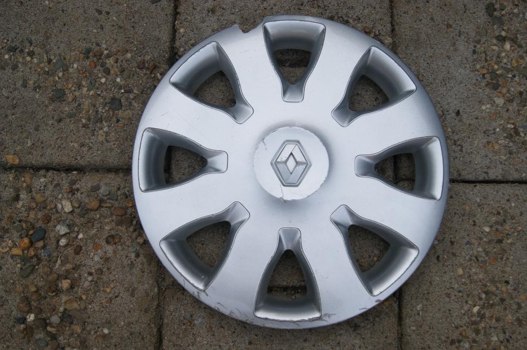 1 losse originele wieldop Renault Thalia Clio 14 inch, Ophalen of Verzenden, Gebruikt